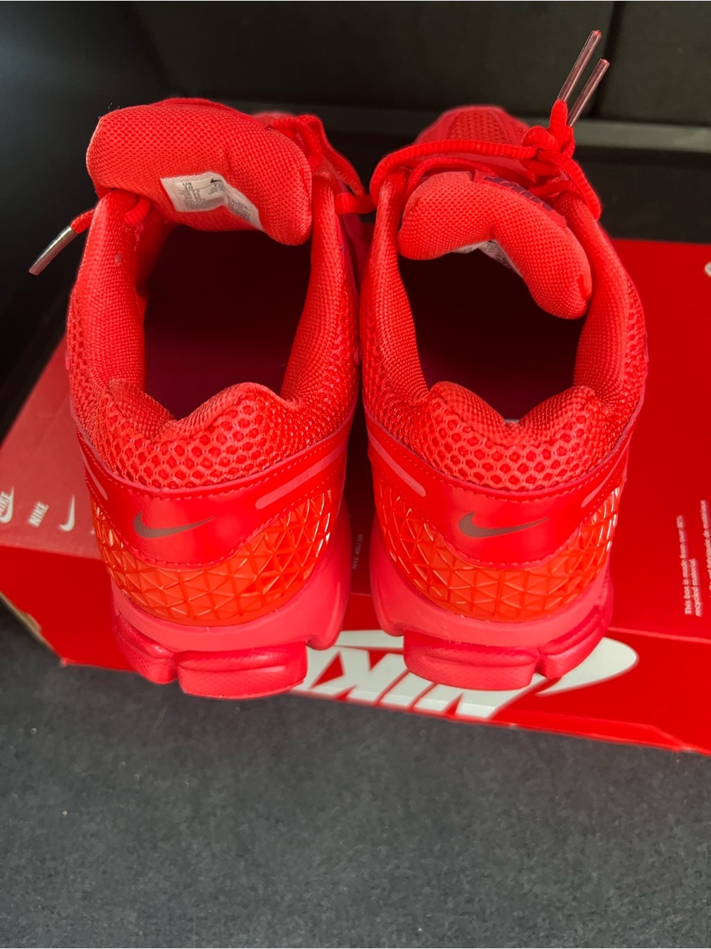 W Nike  Zoom Vomero 5 photon dust New Size 10W/8.5M FJ2028-602 NEW NO LID! - Picture 6 of 8